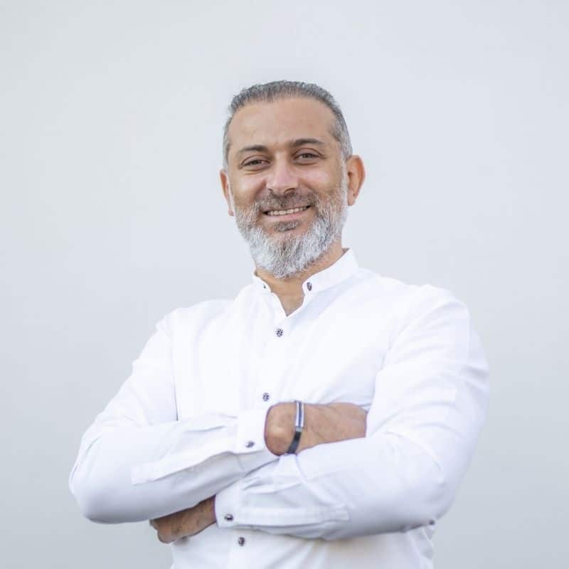Dentist Soner Arikan